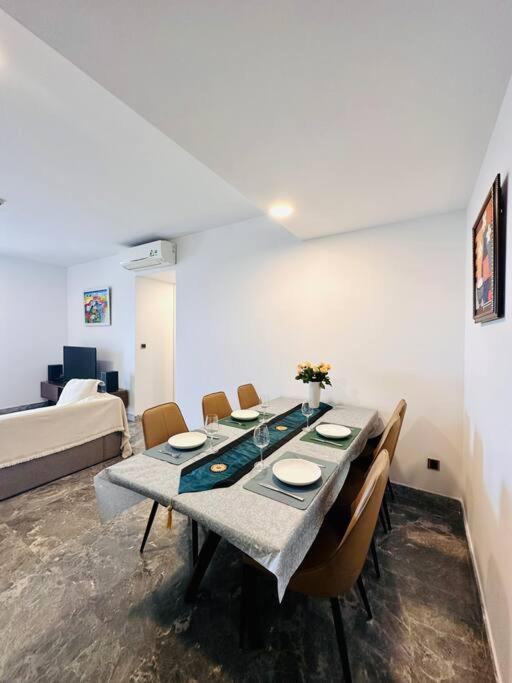 D1Mension 3Br Luxury Condo City Center In Dist 1 Ho Chi Minh Zewnętrze zdjęcie